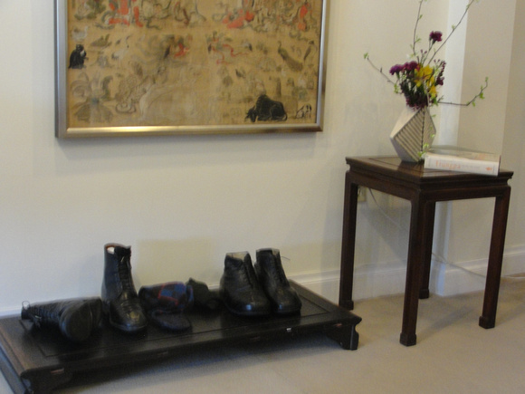 Vidydhara's boots and shoes, 18th century Japanese painting, Ikebana by June Crow